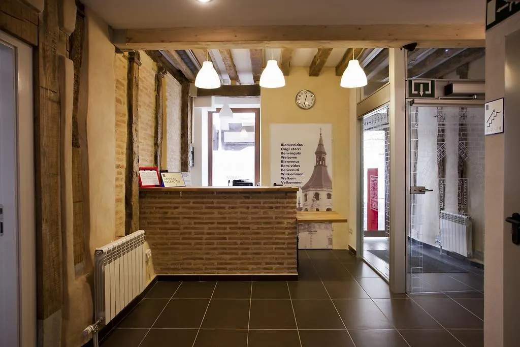 Hostel El Albergue De La Catedral Vitoria-Gasteiz