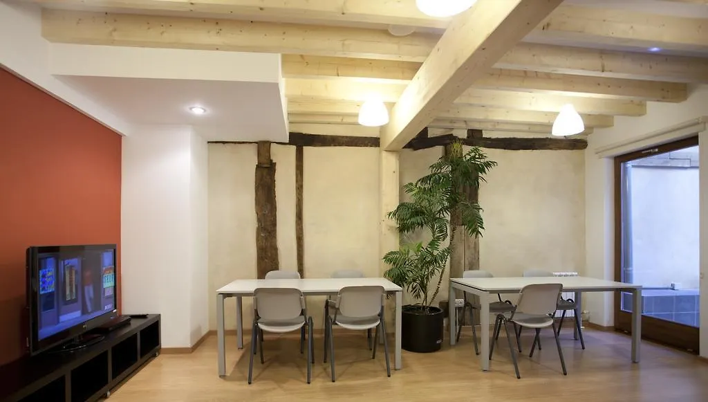Hostel El Albergue De La Catedral Vitoria-Gasteiz Spanyolország